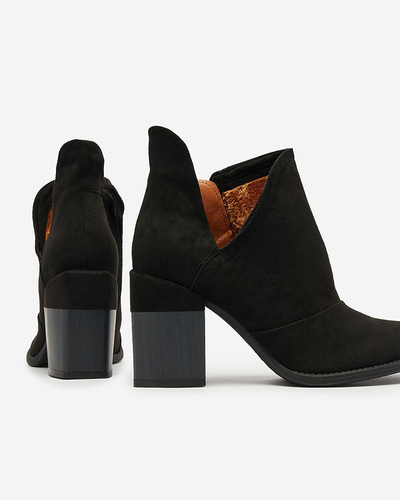 Royalfashion Черные женские сапоги на шпильке Ricteas