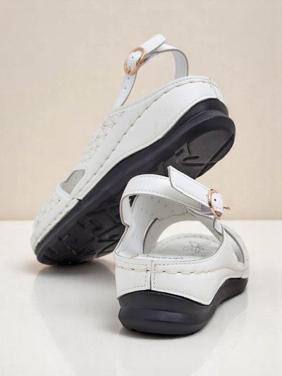 Royalfashion moteriškos basutės su žemu platformos kulniuku Comfort Chic