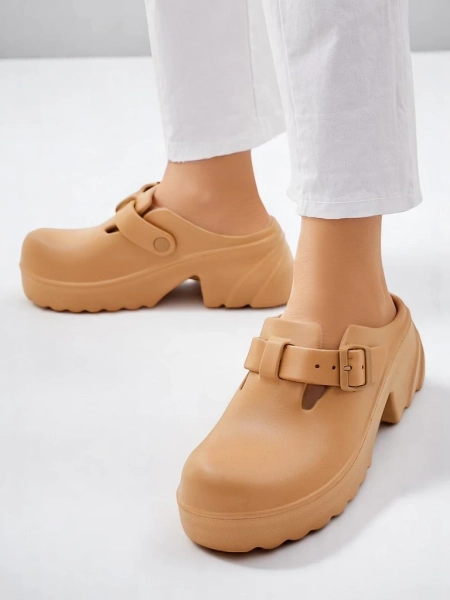 Royalfashion Moteriški guminių kulniukų sandalai Voxones