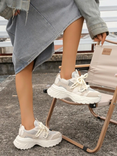 Royalfashion Moteriški sportiniai sneakersai storesniu padu Loness