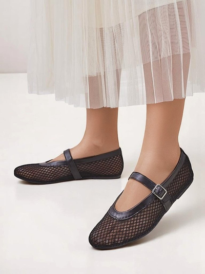 Женские ажурные балетки с ремешком Royalfashion Naommi
