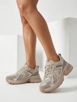 голубиный серый