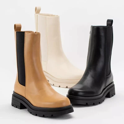 OUTLET Juodi moteriški aukštaauliai iš Dolfina - Avalynė