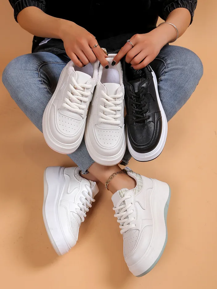 Royalfashion Спортивные женские кроссовки на платформе Lincidi