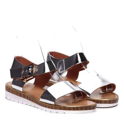 Srebrne sandały  - Obuwie