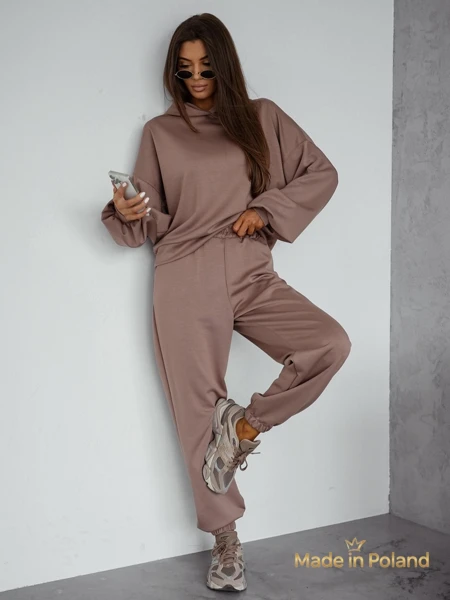 Viskozinis moteriškas sportinis kostiumas Hanni