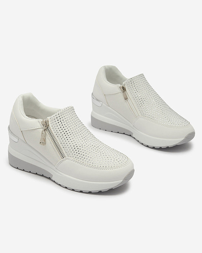 Белые женские спортивные туфли на каблуке-платформе, украшенные цирконами Martela - Обувь