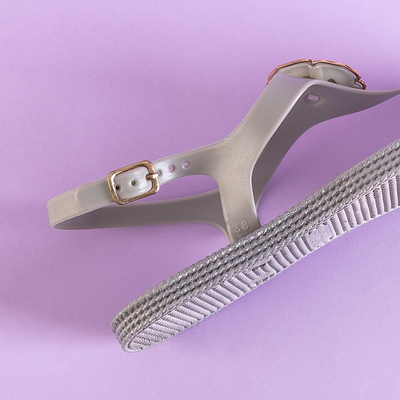 Серебряные женские босоножки с украшением Porto