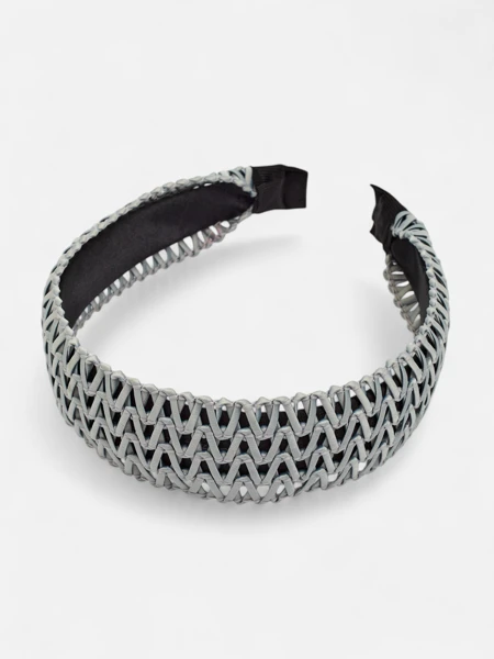 Royalfashion Opaska – pleciony szał dla każdej divy!