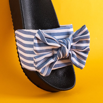 Женские шлепанцы на платформе в сине-белую полоску Strai