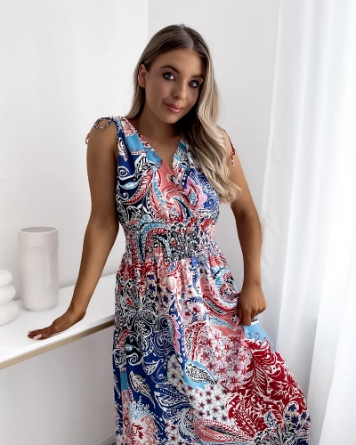 Узорчатое женское платье-миди голубого и розового цвета Одежда