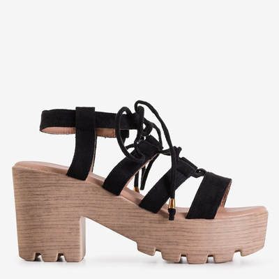 Черные женские босоножки на каблуке Tili