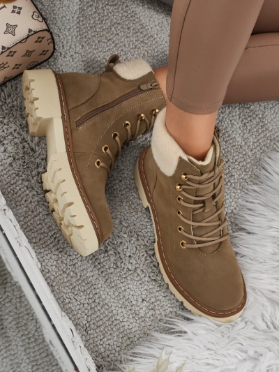 Moteriški aulinukai su kailiuku Tessara