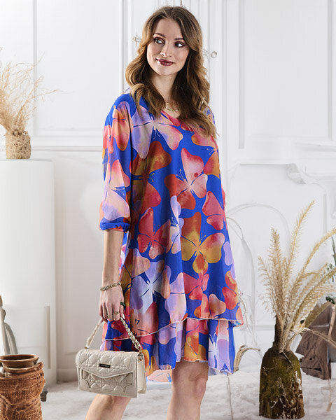 Tamsiai mėlyna moteriška suknelė iki kelių su raštu ir raukiniais - Apranga