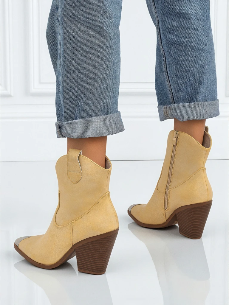 Kowbojki Glacier Fang - sztos buty dla każdej laski!