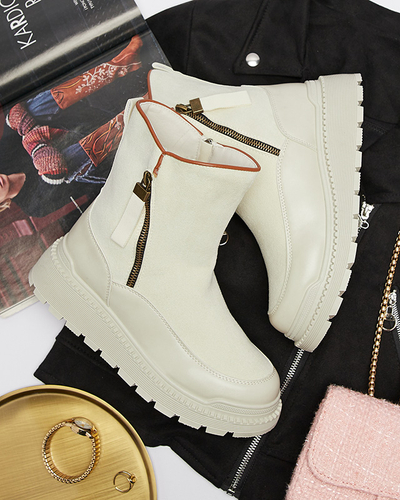 Кремовые женские сапоги на плоском каблуке Mefina- Footwear