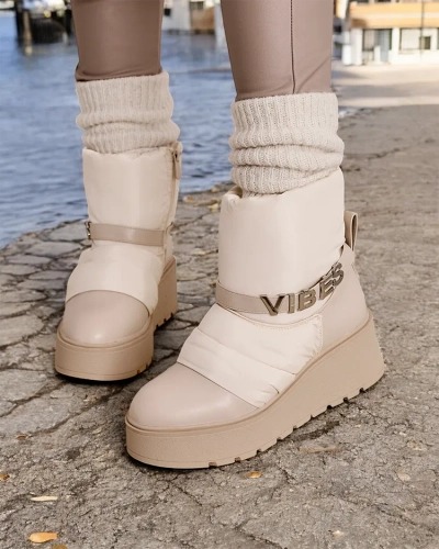 Karališkoji mada Moteriškos snieglės Figior