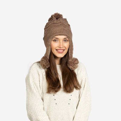 Moteriška tamsiai ruda izoliuota kepurė su pomponais - Priedai