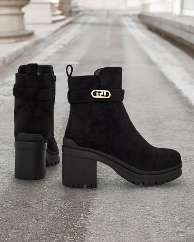 Karališka moteriška treniruotės ant pasto Himmo