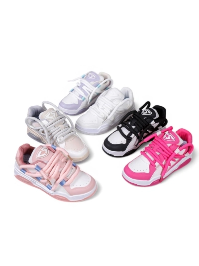 Royalfashion moterų sportiniai sneakeriai su dekoratyviais raišteliais Clesiv