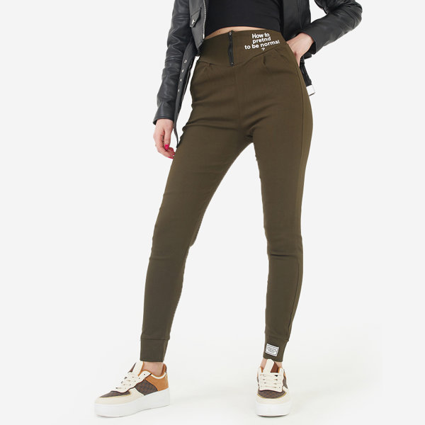 Moteriški žalios spalvos medžiaginiai treggingai su dekoratyviniais užrašais - Drabužiai