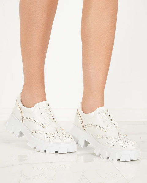 Balti moteriški batai su ažūriniu akcentu Uneri - Avalynė