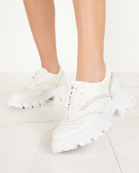 Balti moteriški batai su ažūriniu akcentu Uneri - Avalynė