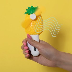 Geltoni vaikiški rankiniai ananasų vėjo malūnai-Žaislai