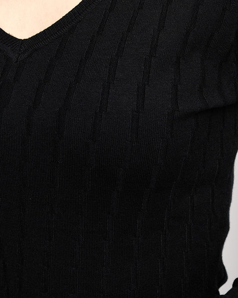 Moteriškas juodas megztinis V formos iškirpte - Drabužiai