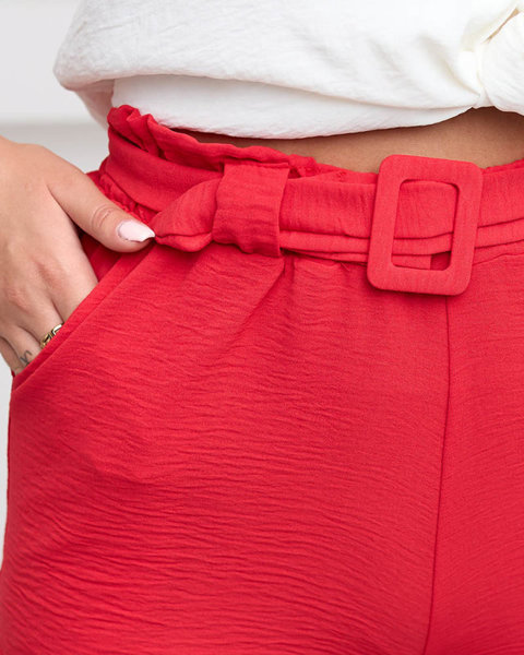 Moteriški raudoni šortai su kišenėmis - Drabužiai