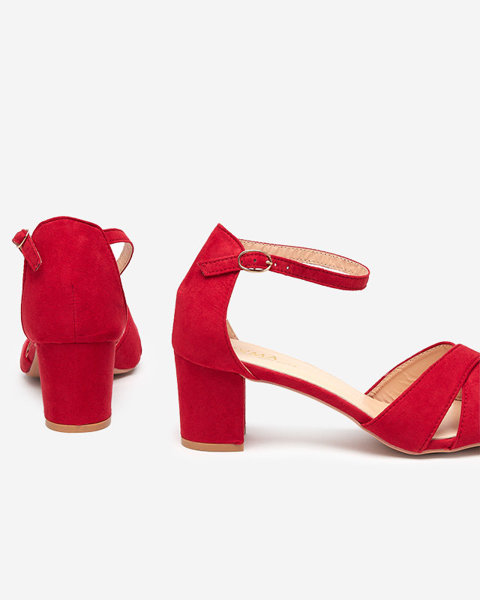 OUTLET Raudoni moteriški sandalai ant Nenki-Footwear posto