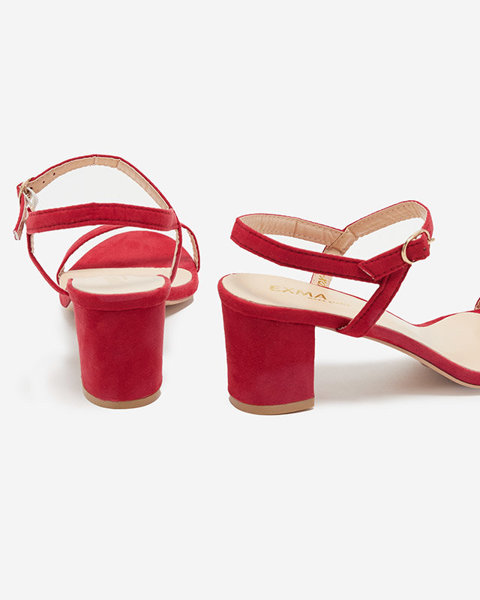 OUTLET Raudoni moteriški sandalai ant atramos Usopi- Avalynė