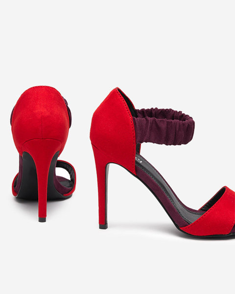 Raudoni moteriški sandalai ant aukštakulnio Veraxy - Avalynė