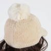 Smėlio spalvos moteriška kepuraitė su kutu - Kepurės