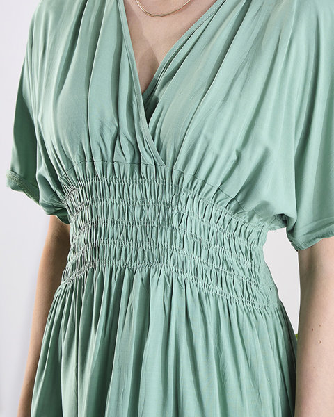 Žalia moteriška ilga suknelė su voko formos iškirpte - Apranga