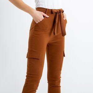 Светло-коричневые женские брюки с карманами