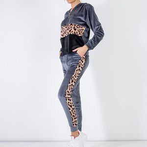 Женский комплект темно-серого свитшота с леопардовыми полосками - Одежда